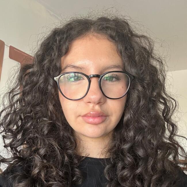 Babysitter in Vandœuvre-lès-Nancy: Ania