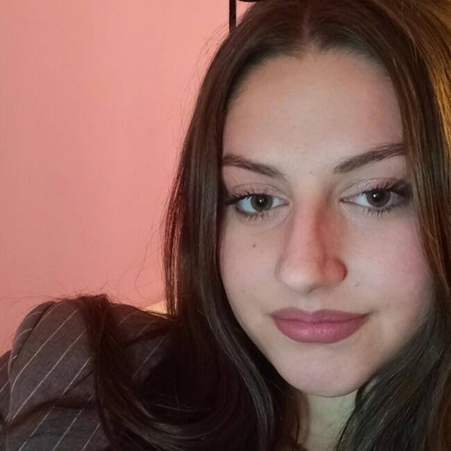 Babysitter a Fidenza: Ylenia