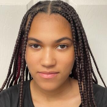 Babysitter in Doncaster: Alisha