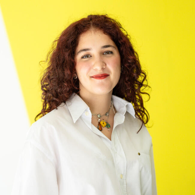 Babysitter in Créteil: Carla