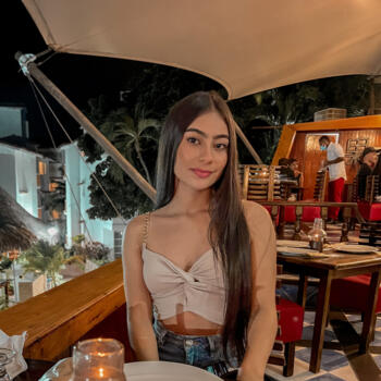 Trabajo para niñera en Dos Quebradas: trabajo de niñera Daniela