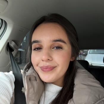 Baby-sitter in Harelbeke: Farah touijrat