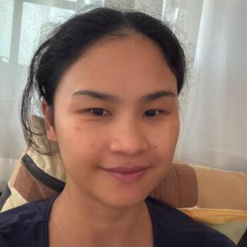 Singapore Island的临时保姆工作: 临时保姆工作 April