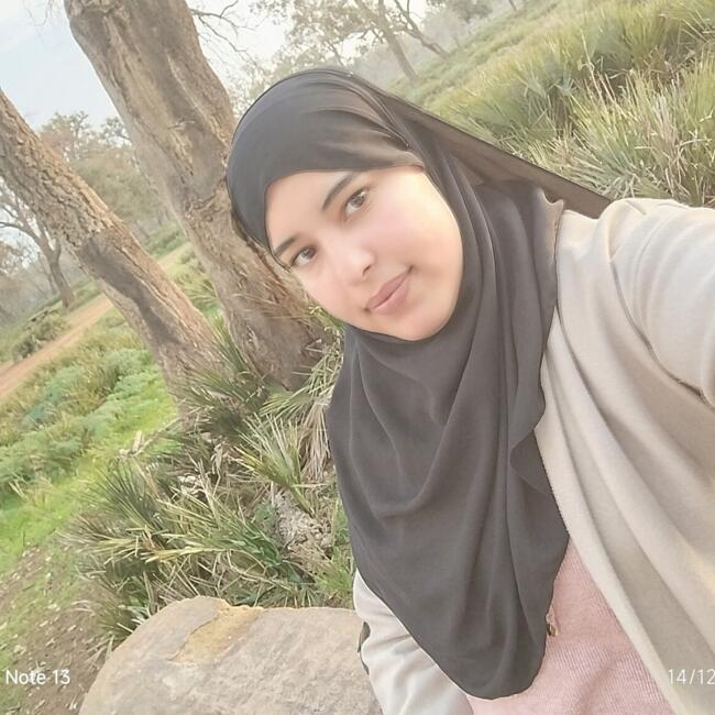 Nanny in Tamesna: Majda