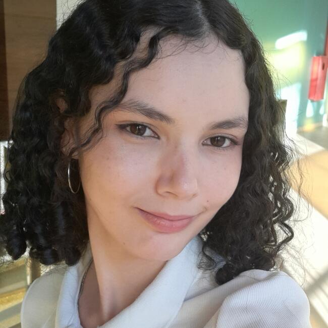 Babá em Campo Grande: Raiani