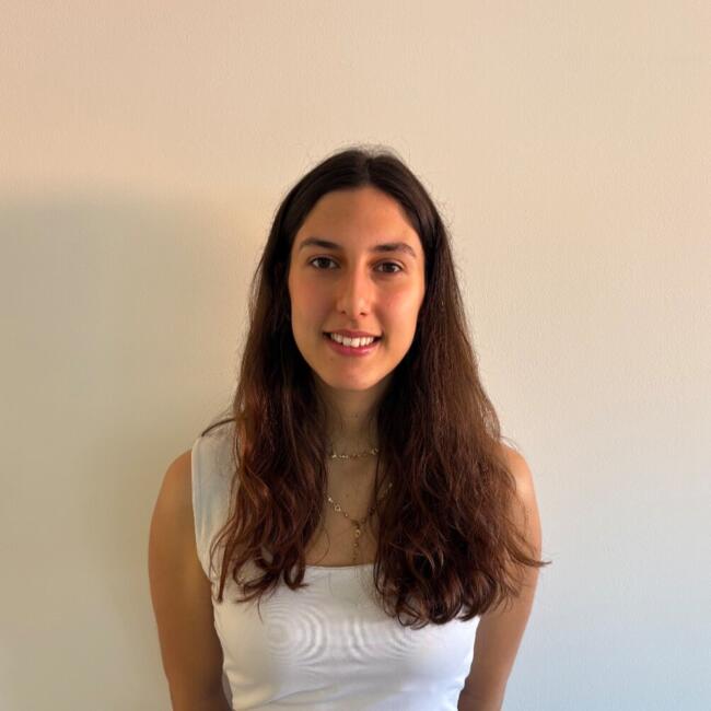 Babysitter in Aveiro: Mariana