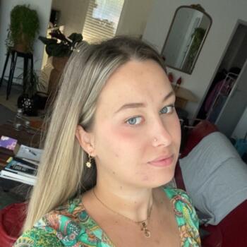 Babysitter Mont-de-Marsan: Camille