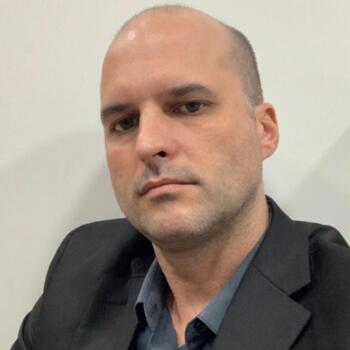 Babysitting job in Aracaju: babysitting job Adilson