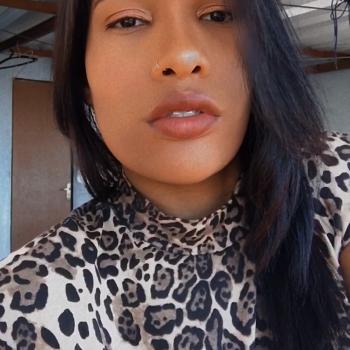 Babysitter Betim: Brenda