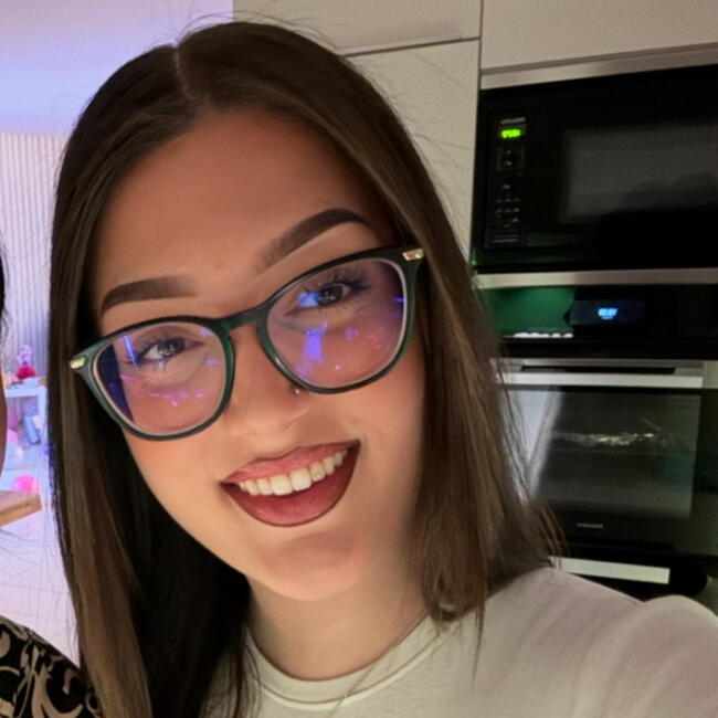 Babysitter a Othmarsingen: Sara