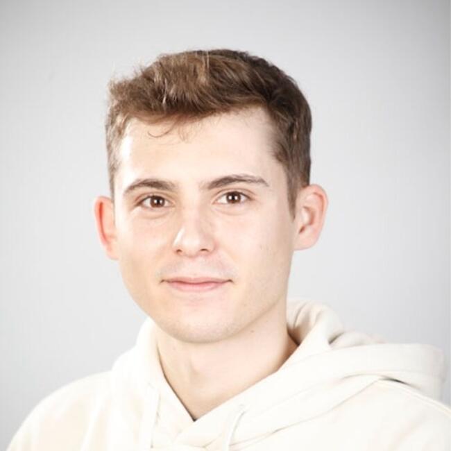 Babysitter in Torre de Benagalbón: Pablo