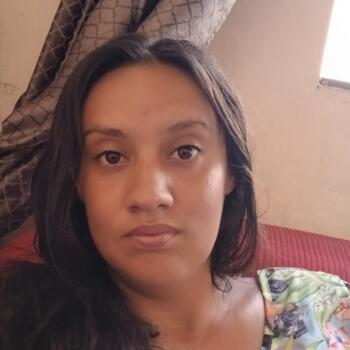 Babysitter in Itapetininga: Leh