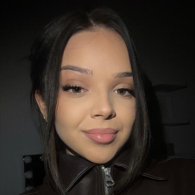 Babysitter in Klagenfurt: Lejla