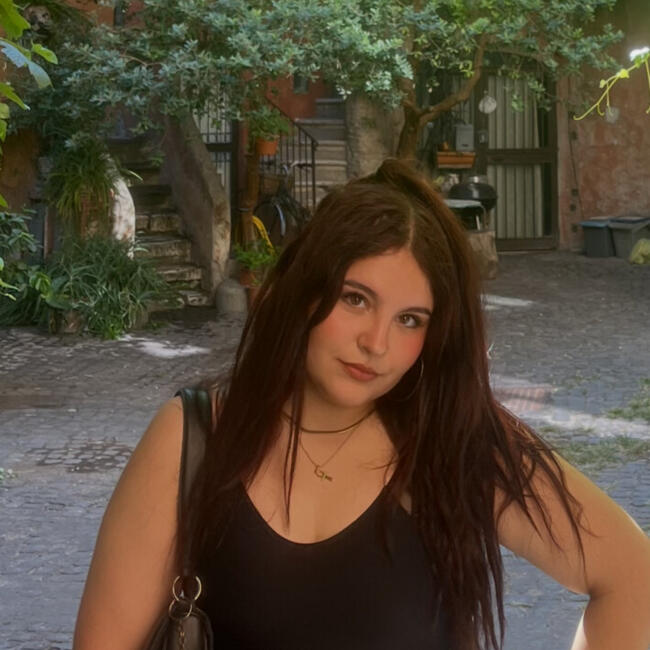 Canguro en Zaragoza: Daniela