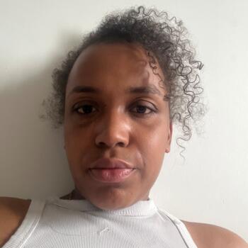 Parent Saint-Denis: Christella