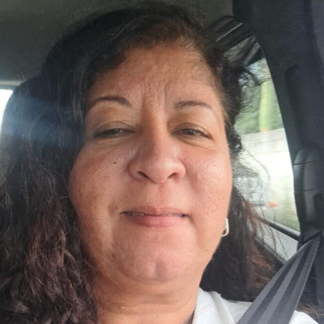 Babá em São José dos Campos: Simone