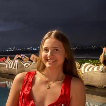 Babysitter in Melbourne: Grace