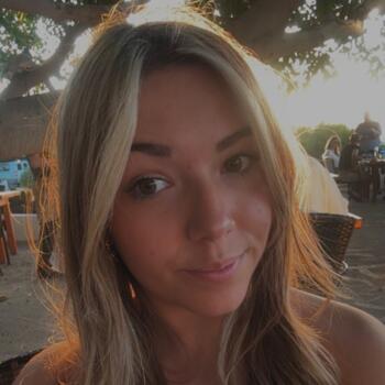 Babysitter in Blaye: Nadia