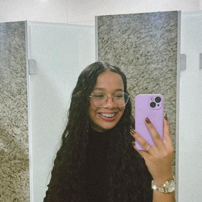 Babysitter in Porto Alegre: Camila