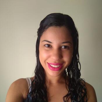 Babá em Londrina: Larissa