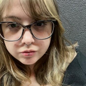 Babysitter in Rockhampton: Jade