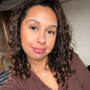 Babysitter in Saint-Pons-de-Thomières: Safia