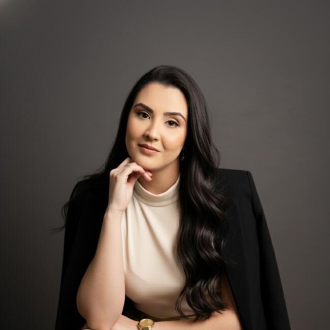 Emprego de babá em São José dos Campos: Carla