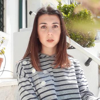 Babysitter em São Domingos de Rana: Sara Filipa