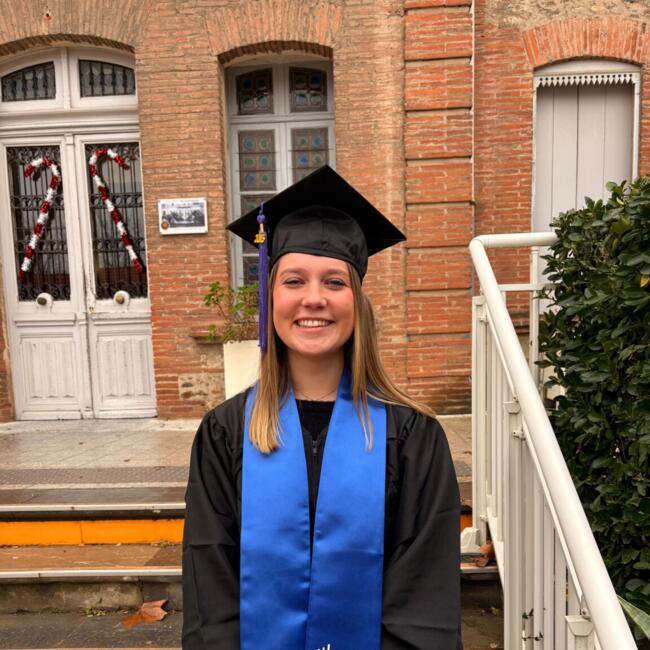 Babysitter in Montpellier: Zoe