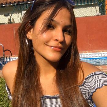 Babysitter in Villa Adelina: Carolina
