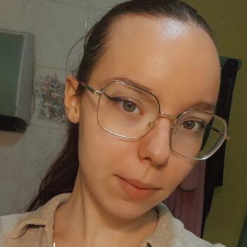 Babysitter in Heillecourt: Julie