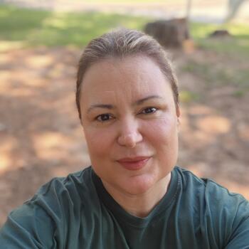 Parent Canoas: Adriana