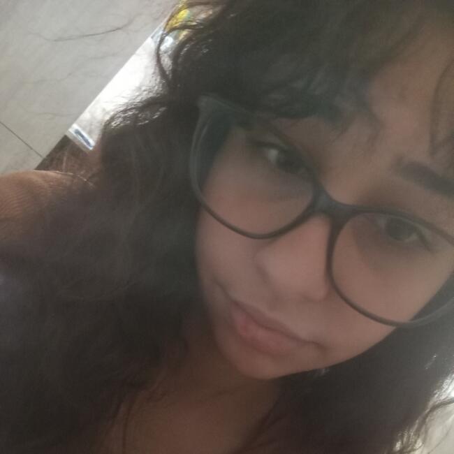 Babysitter in Yerevan: Lucy