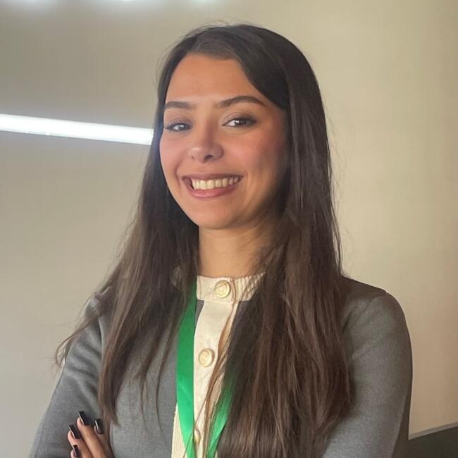 جليسة أطفال في الدار البيضاء: Ibtihal