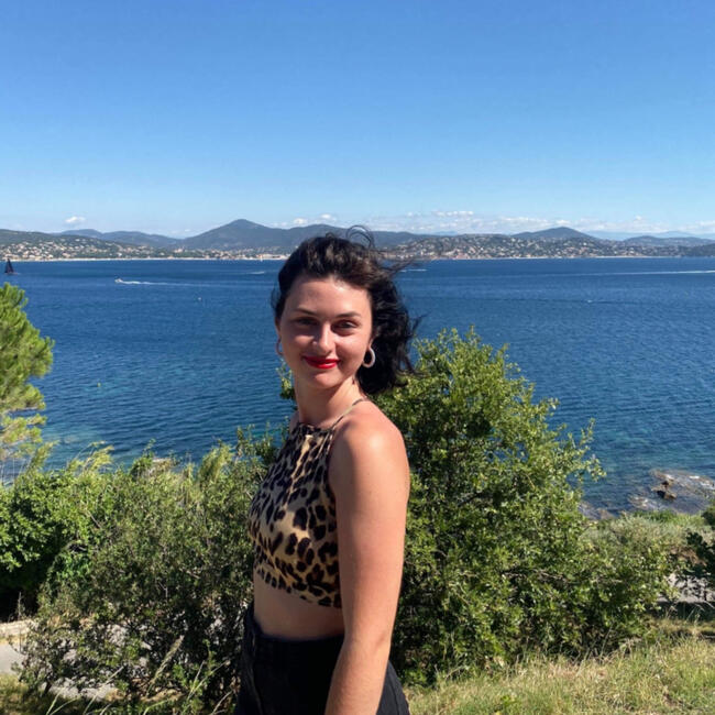 Baby-sitter in Mons-en-Barœul: Solenn