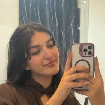جليسة أطفال مكناس: Alae