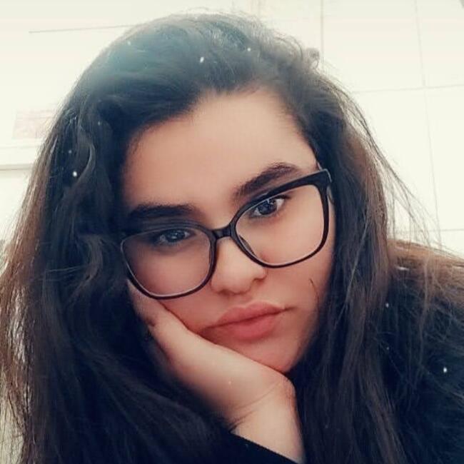 Babysitter in Casablanca: Khaoula