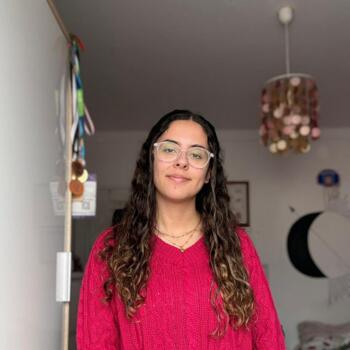 Babysitter em Oeiras: Maria Inês
