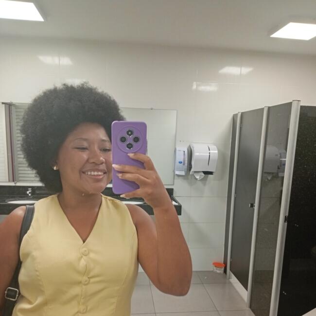 Babysitter in Belém: Rebecka