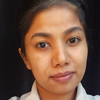 Babysitter Job in Kiel: Doniya