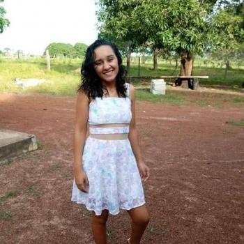 Babysitter in Contagem: Marta