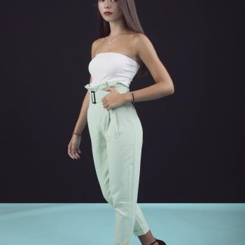 Babysitter em Hettange-Grande: Pauline