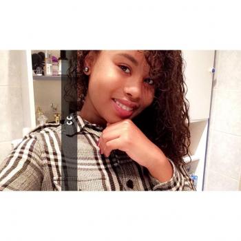 Baby-sitter Champigny-sur-Marne: Ashley