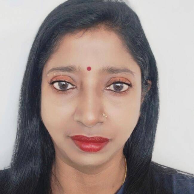 Babysitter in Gelang Patah: Prameswari