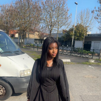 Babysitter in Le Blanc-Mesnil: Neissa