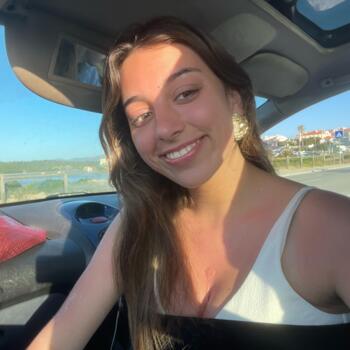 Babysitter Evora: Luana