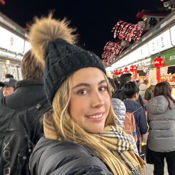 Babysitter Brisbane: Olivia