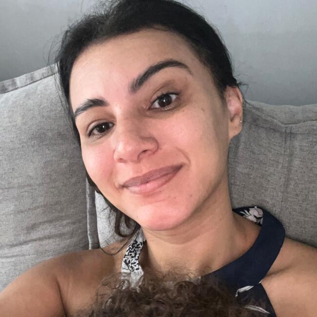 Emprego de babá em Taubaté: Ediane