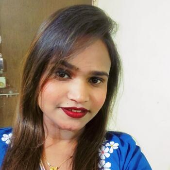 Thāne में बेबीसिटर: Akshata