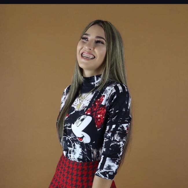 Trabajo para niñera en Carolina: Naomi